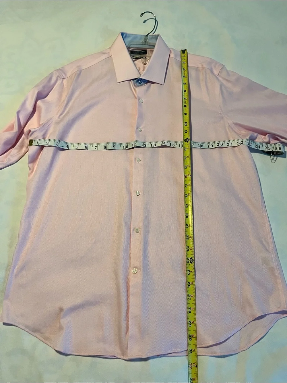 TailorByrd Men's Pink Long Sleeve Button-Down Mens SZ 34/35 Large / XL EUC